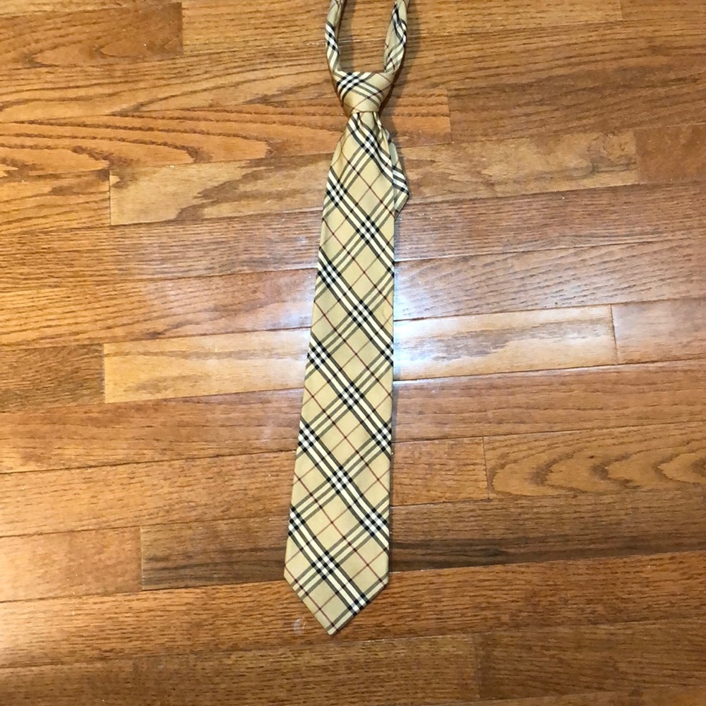 Burberry Vintage Nova Check 100% Silk Tie